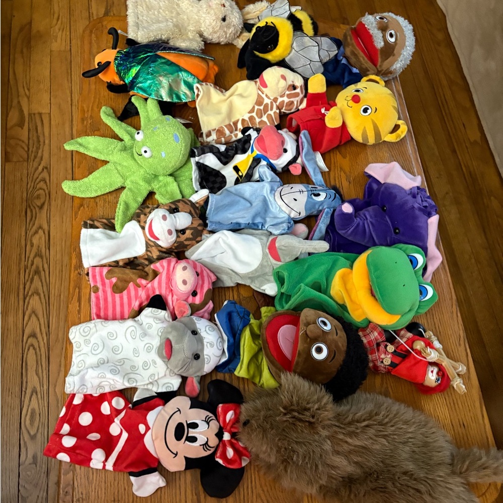 19 Assorted Kids Hand Puppet Set - Colorful Plush Characters